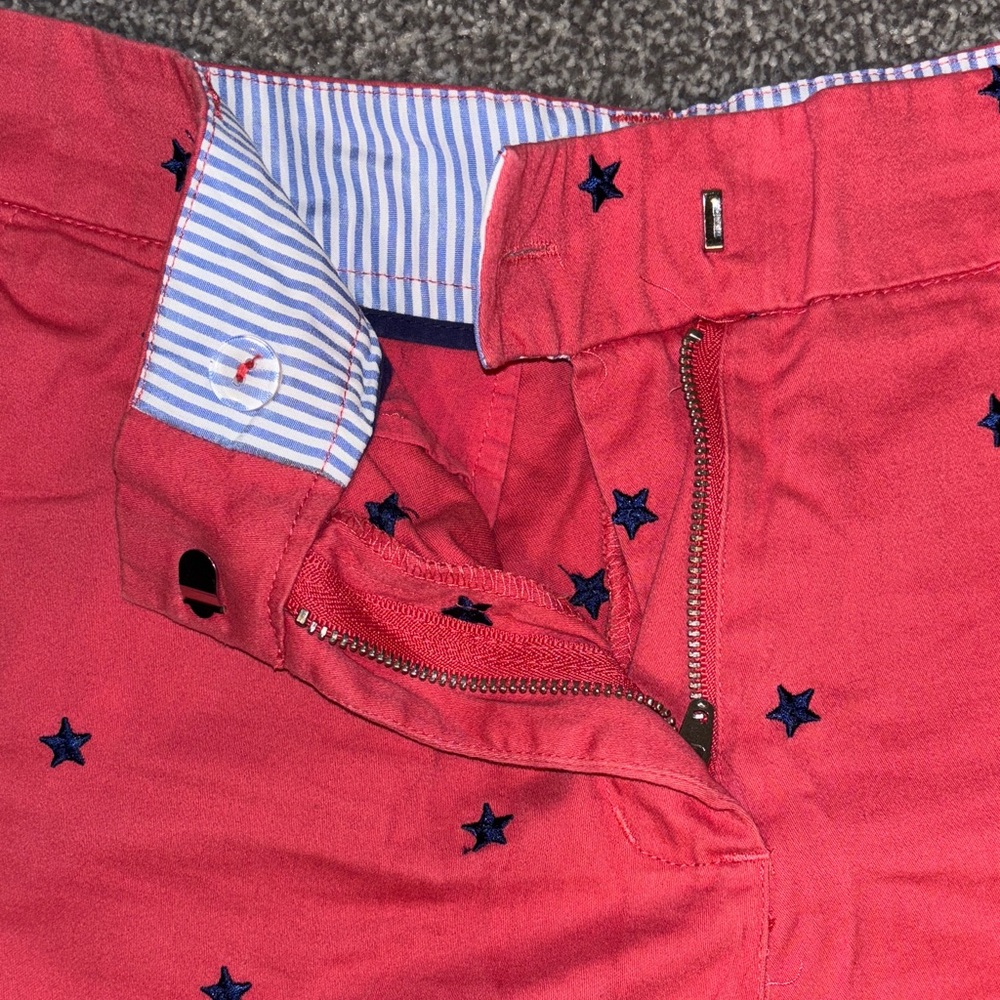CAMBRIDGE DRY GOODS Stylish Red Star-Patterned Women's Shorts size 6 - Picture 6 of 8